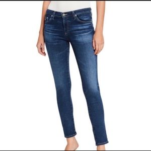 Ag Adriano Goldschmied The Prima Mid Rise Cigarette Women's Jeans • 25